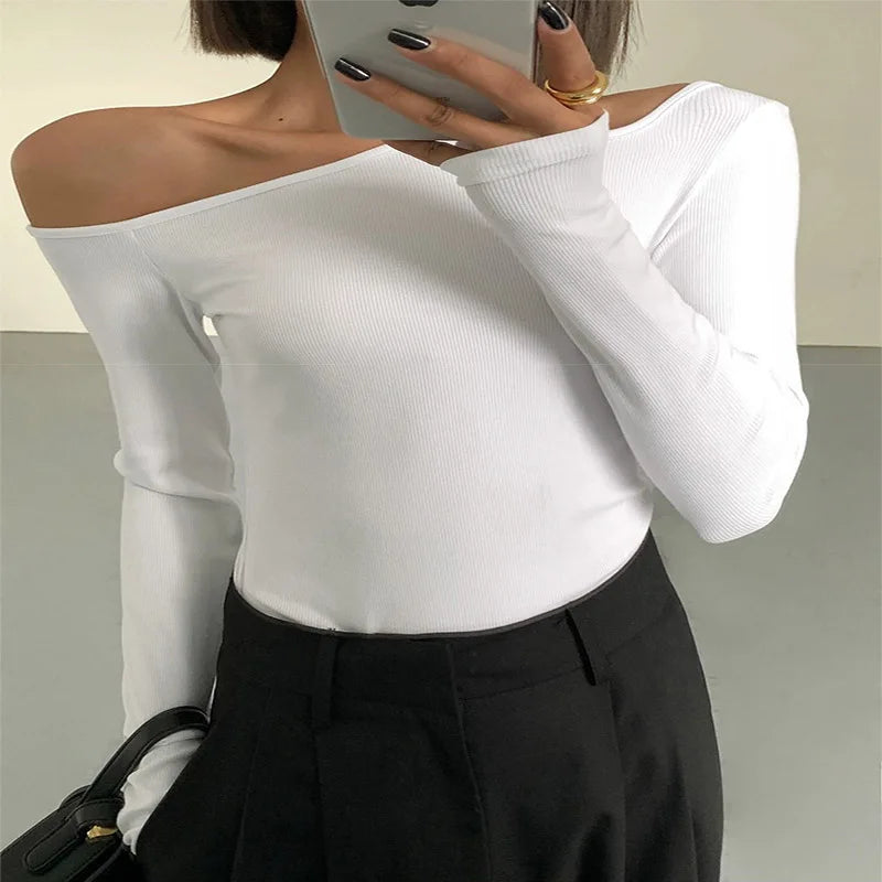 Off-Shoulder Long-Sleeved T-Shirt